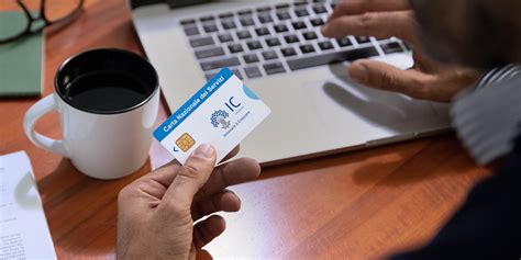 riconoscimento con smart card|ID Smart Card, la firma digitale di ID InfoCamere.